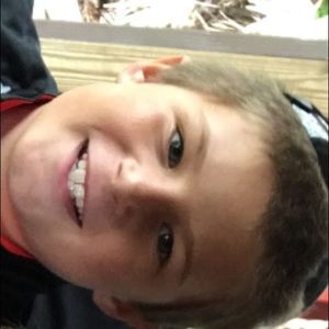 Meet your Posher, Zachary